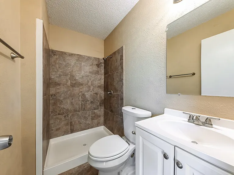 1522 Sunset Ln — Photo 11