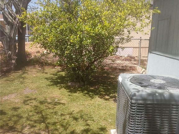 4th image of 2598-140 Ayala Dr