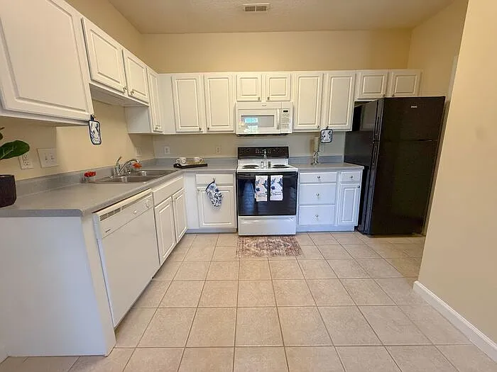 2510 Friedland Pl — Photo 6