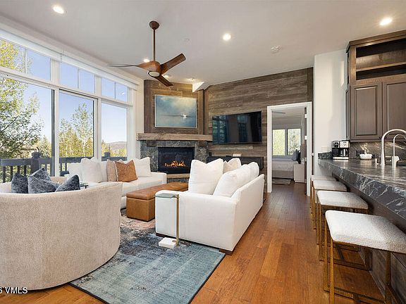 3rd image of 673 Sawatch Dr #E8