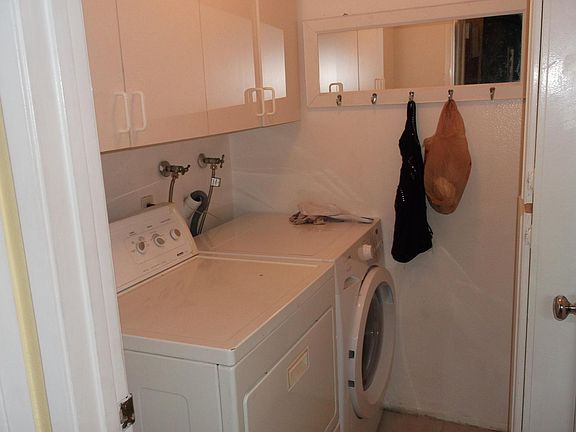 4th image of 20235 Keswick St Unit 109