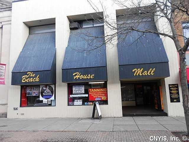 1st image of 37 W Main St