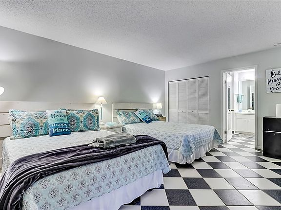 3rd image of 2346 Boxwood Ln #2346