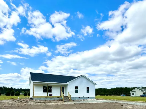 3403 State Highway 33 W, Grimesland, NC 27837