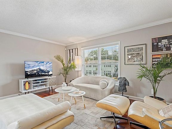2nd image of 4858 Conway Rd APT 58
