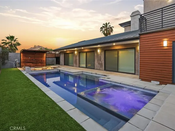 4189 S Cloverdale Ave, Los Angeles, CA 90008