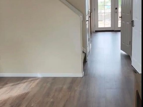 Entryway and front room area
Private bedroom for rent in Colorado Springs, CO surrounding area