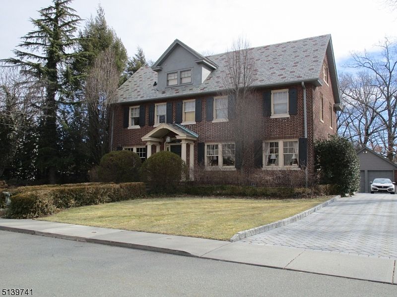 1104 Arcadian Way, Fort Lee, NJ 07024 Zillow