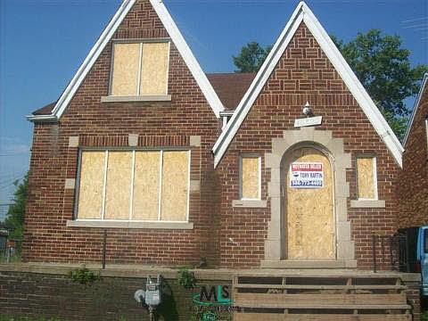 1st image of 13823 Moran St