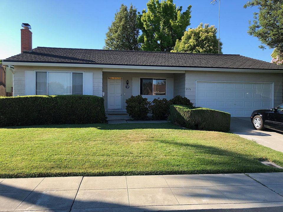 1st image of 2573 Tartan Dr