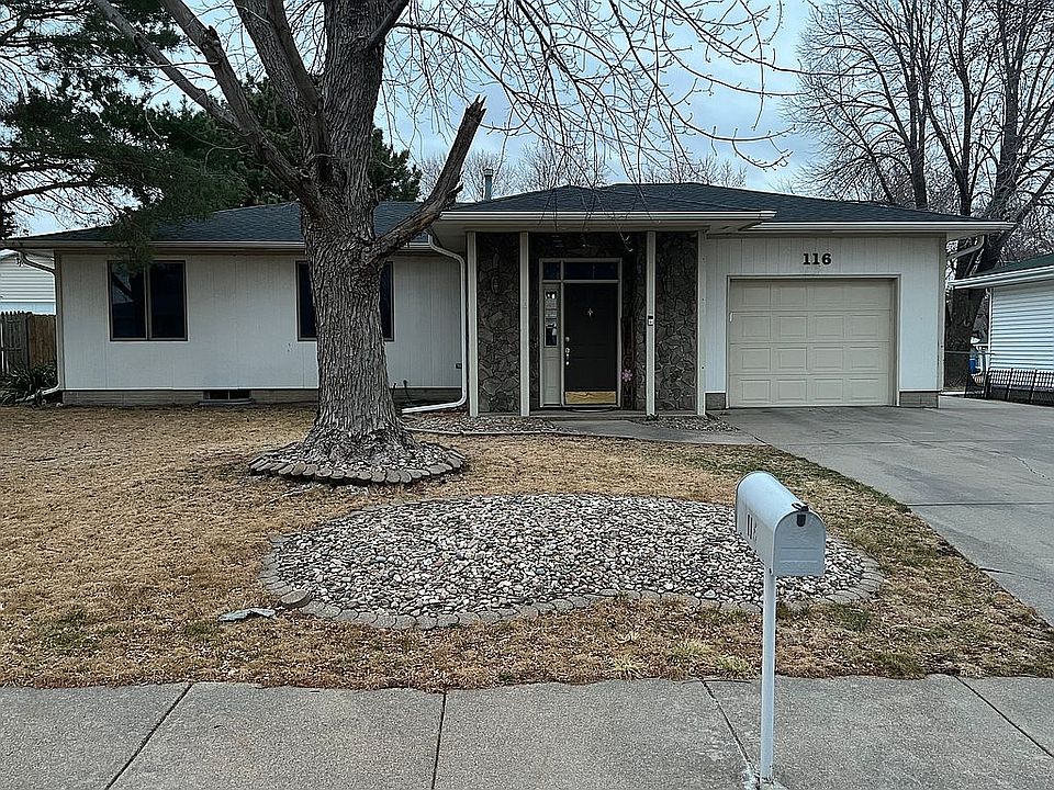 Ranch home 