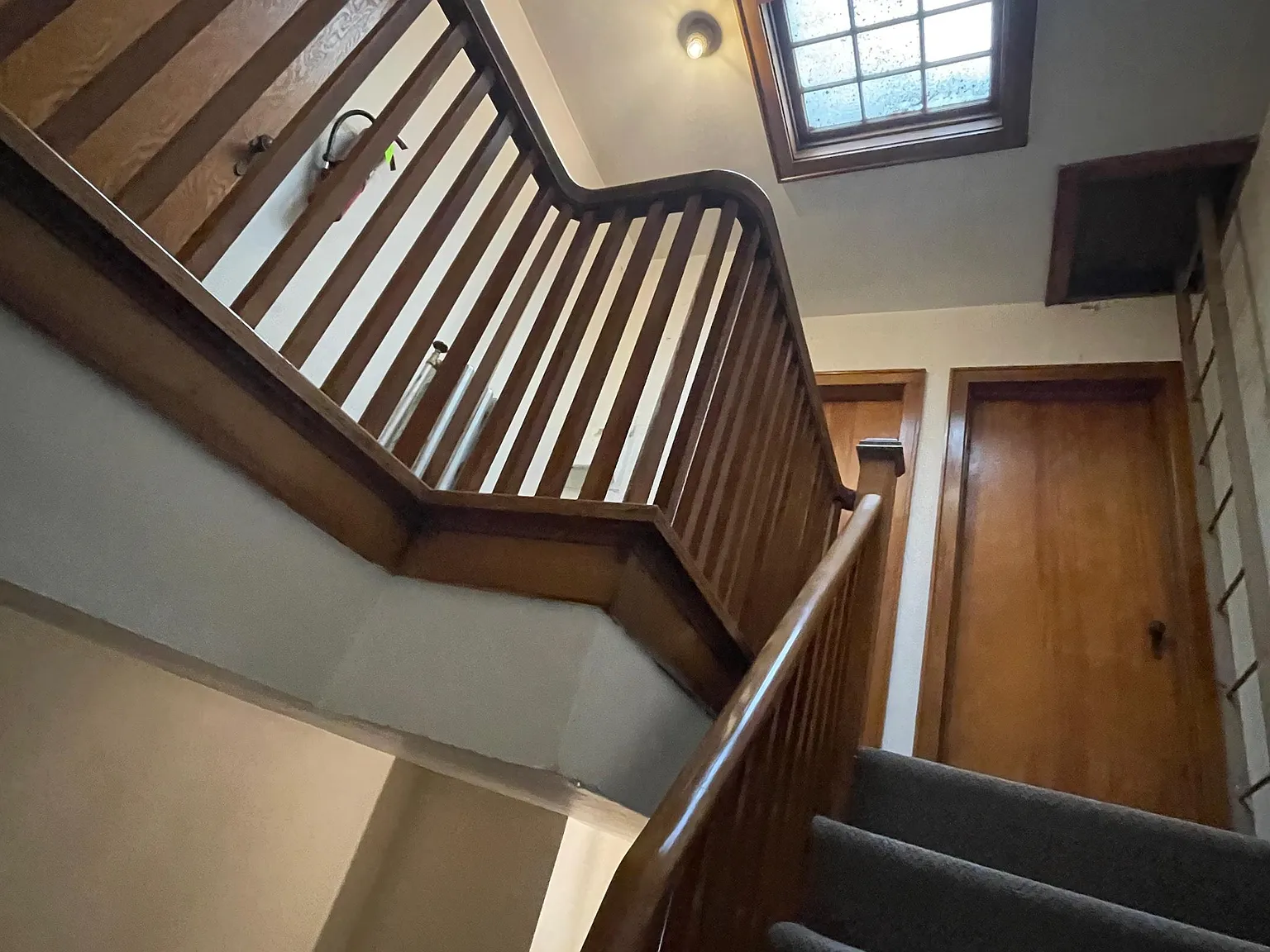 3036 South Kinnickinnic Avenue — Photo 3