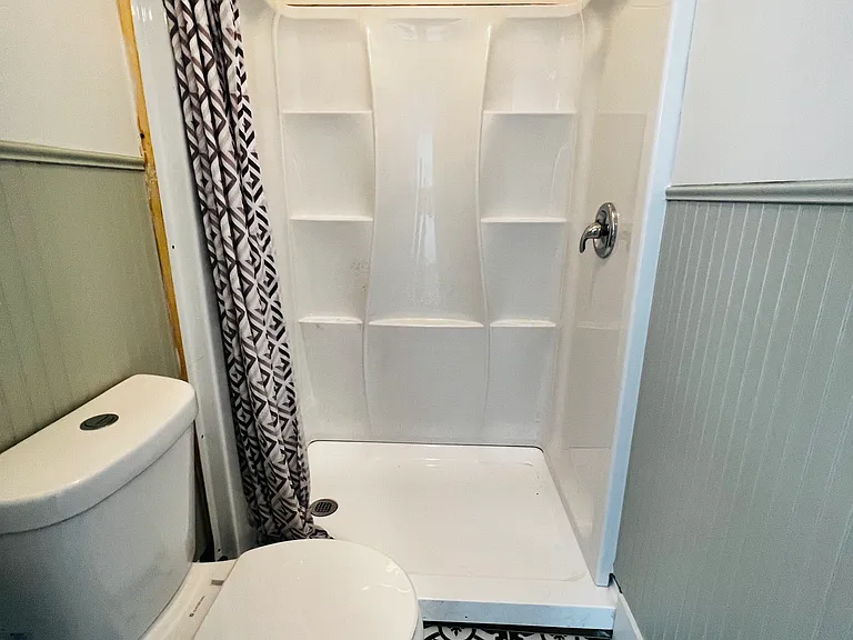 48 N Church St #4 — Photo 8