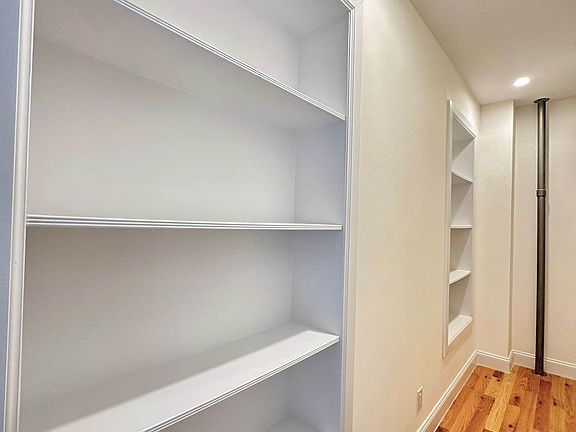 5th image of 233 W 4th St #99