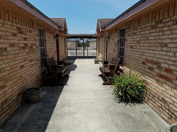 2nd image of 3717 Joby St APT 1