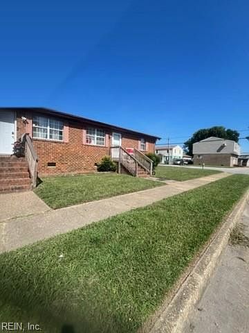 2nd image of 4300 Tides Ct