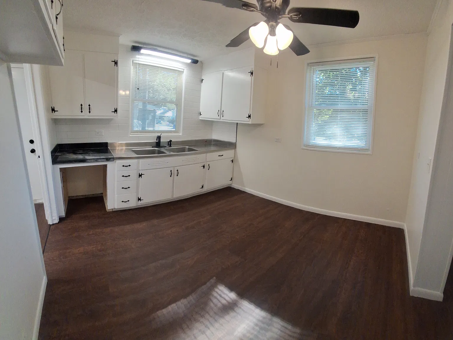 141 Newberry Cir — Photo 3