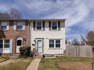 24 Duchess Ct, Rosedale, MD 21237