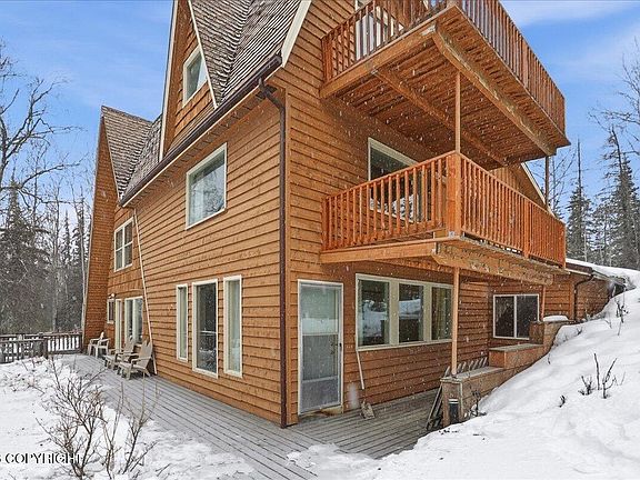 2nd image of 4707 Strawberry Rd