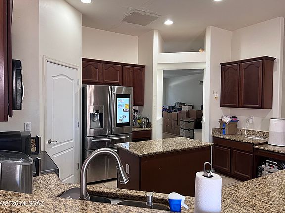 4th image of 7024 W Dupont Way