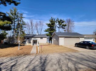 E5646 Waukaunaka St, Weyauwega, WI 54983