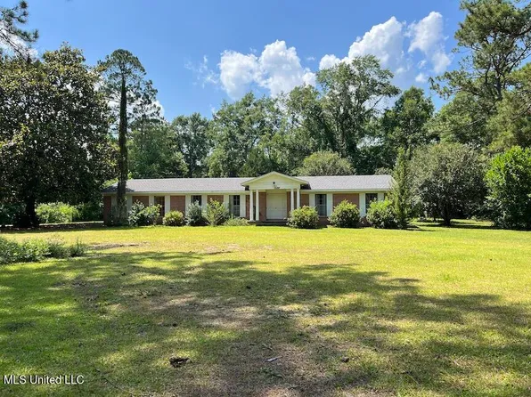 990 Oil Well Rd, Wiggins, MS 39577