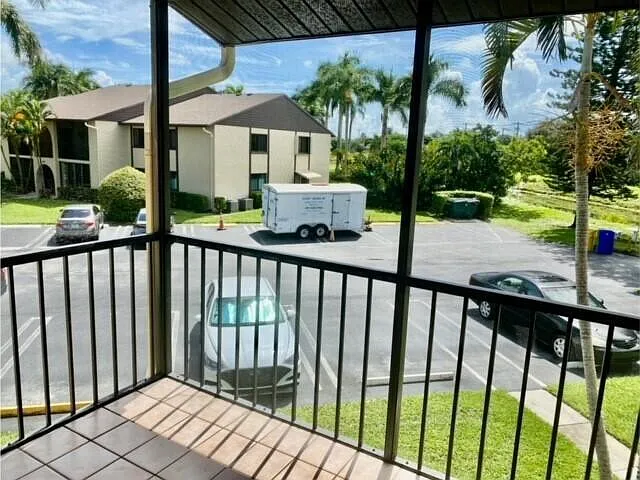 428 Pine Glen Ln #B-2 — Photo 19