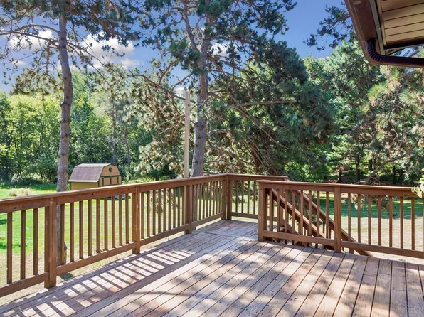 8249 Deer Pond Ct N, Lake Elmo, MN 55042