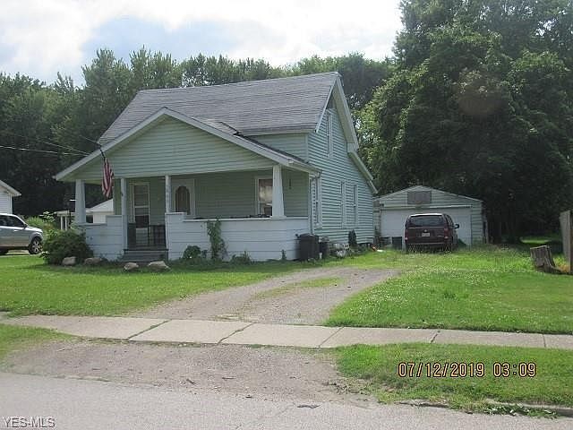 2nd image of 5863 Runkle Ave