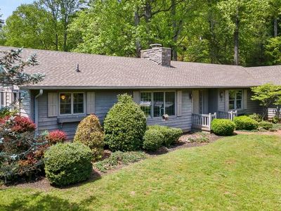 580 Country Club Dr, Franklin, NC, 28734