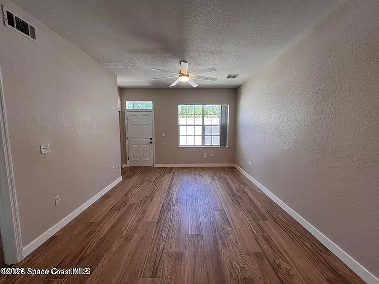 105 Turpial Way #103 — Photo 3