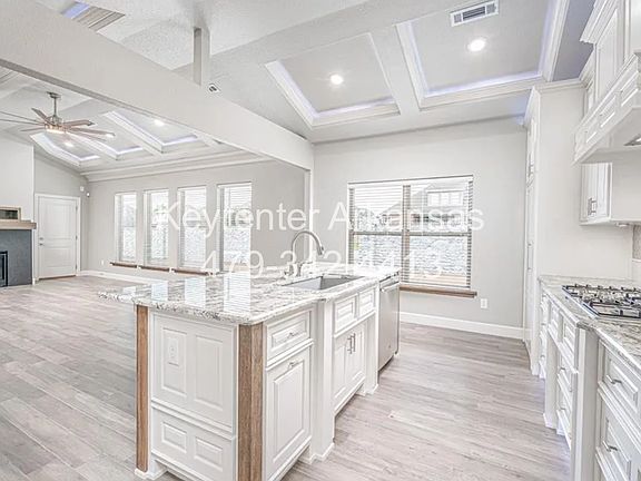 5th image of 400 SW Ramsey Ln