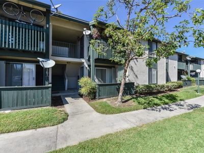 23302 Orange Ave APT 4, Lake Forest, CA, 92630