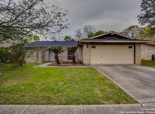 8715 Thatch Dr, San Antonio, TX 78240