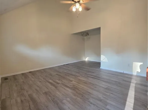 317 Clay St, Franklin, VA 23851