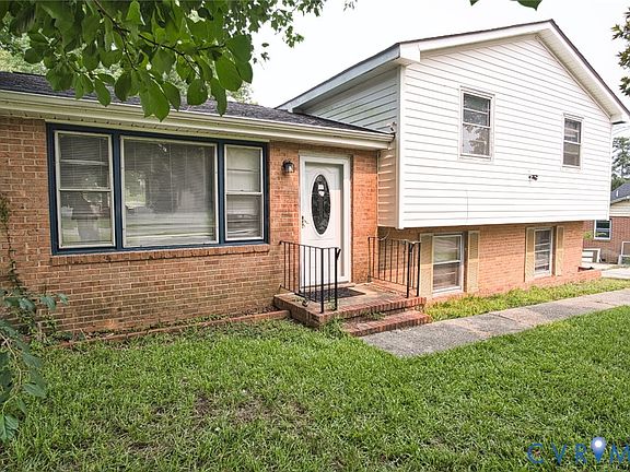 2nd image of 16105 Meridian Ave