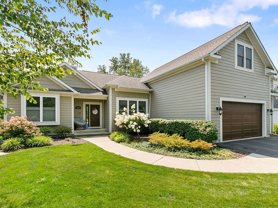 1st image of 592 Quassey Ave