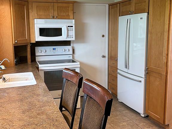 3rd image of 43 Briar Ln