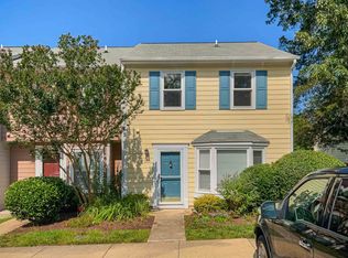 166 Saint Andrews Ln, Chapel Hill, NC 27517