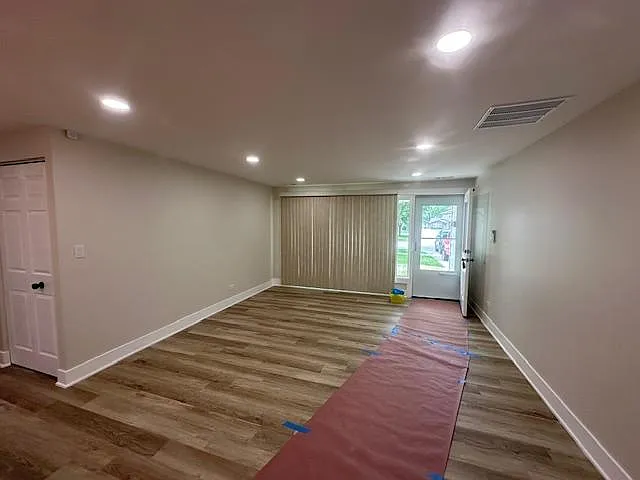 1707 Winthrop Ln — Photo 6