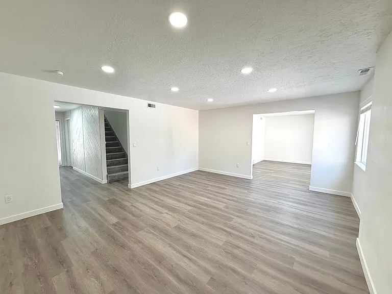 3053 E Branch Dr — Photo 8