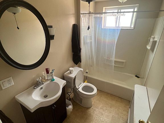 5th image of 846 N 27th St Floor 1