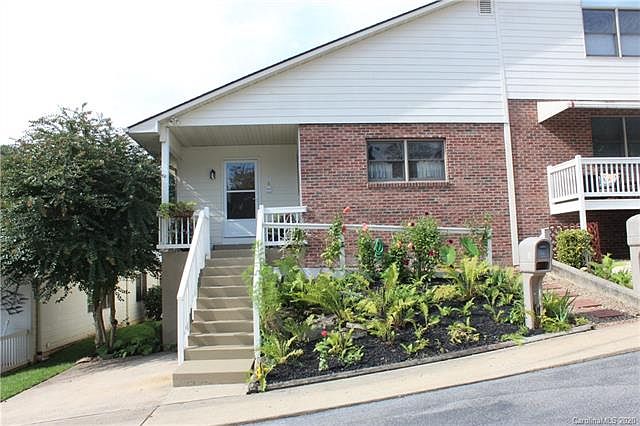 1st image of 18 Bage St