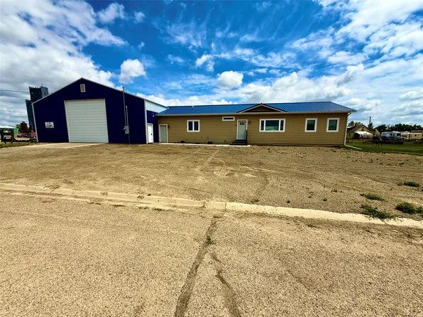 125 2nd St W, Chester, MT 59522