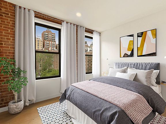4th image of 495 Amsterdam Ave #3E