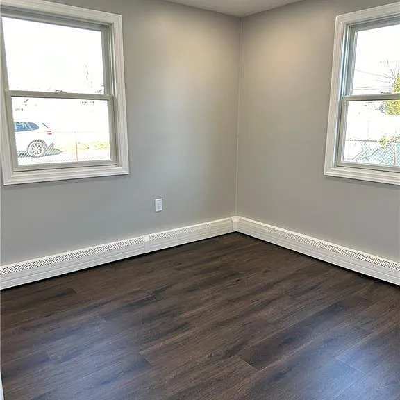 10 Lake Ave — Photo 10