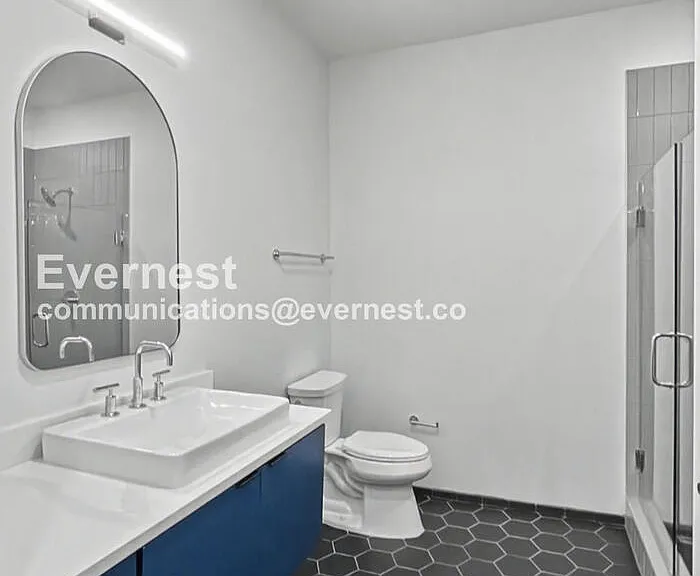 500 Merritt Ave #213 — Photo 12
