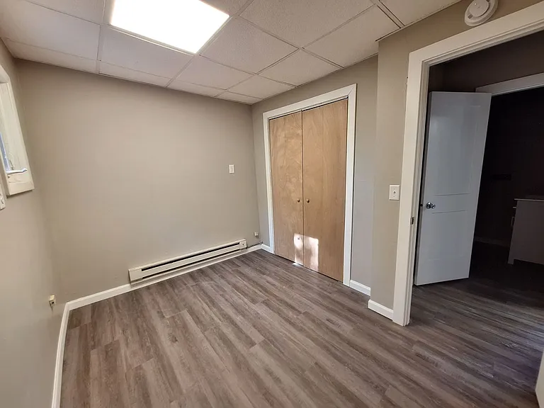 1701 Baxter Ave — Photo 15