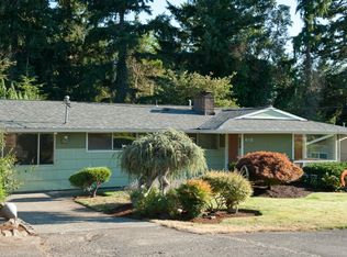 4115 17th St, Bremerton, WA 98312