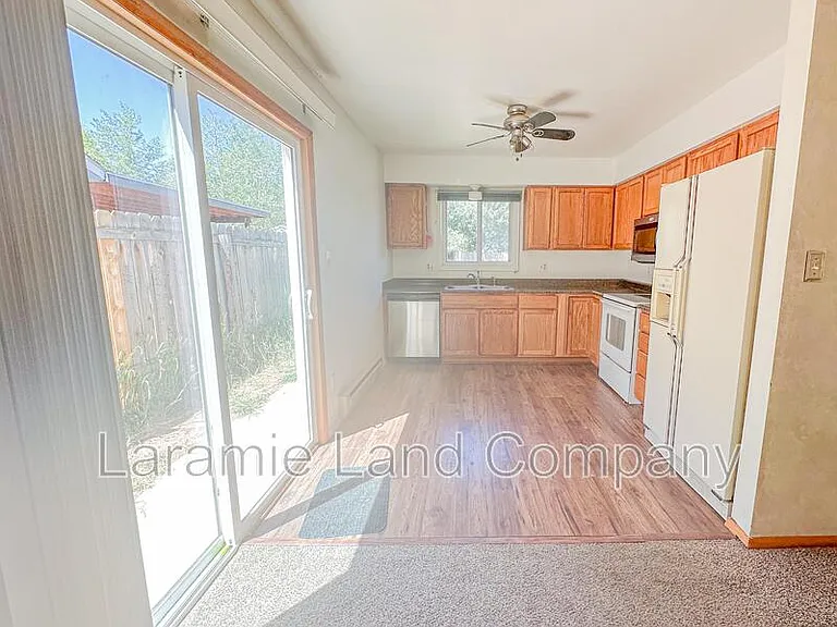 178 N Colorado Ave — Photo 5